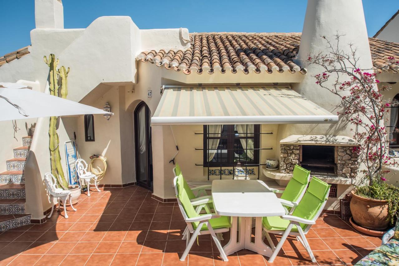 Luxurioese Und Grossraeumige Villa Mit Community Pool, Sicht Auf Das Mittelmeer Sowie Dem Mar Menor, La Manga Club Atamaria Bagian luar foto