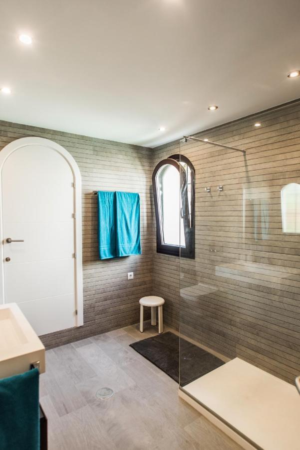 Luxurioese Und Grossraeumige Villa Mit Community Pool, Sicht Auf Das Mittelmeer Sowie Dem Mar Menor, La Manga Club Atamaria Bagian luar foto